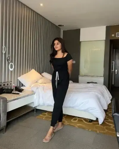 Call Girls Chachaura Cash On Delivery